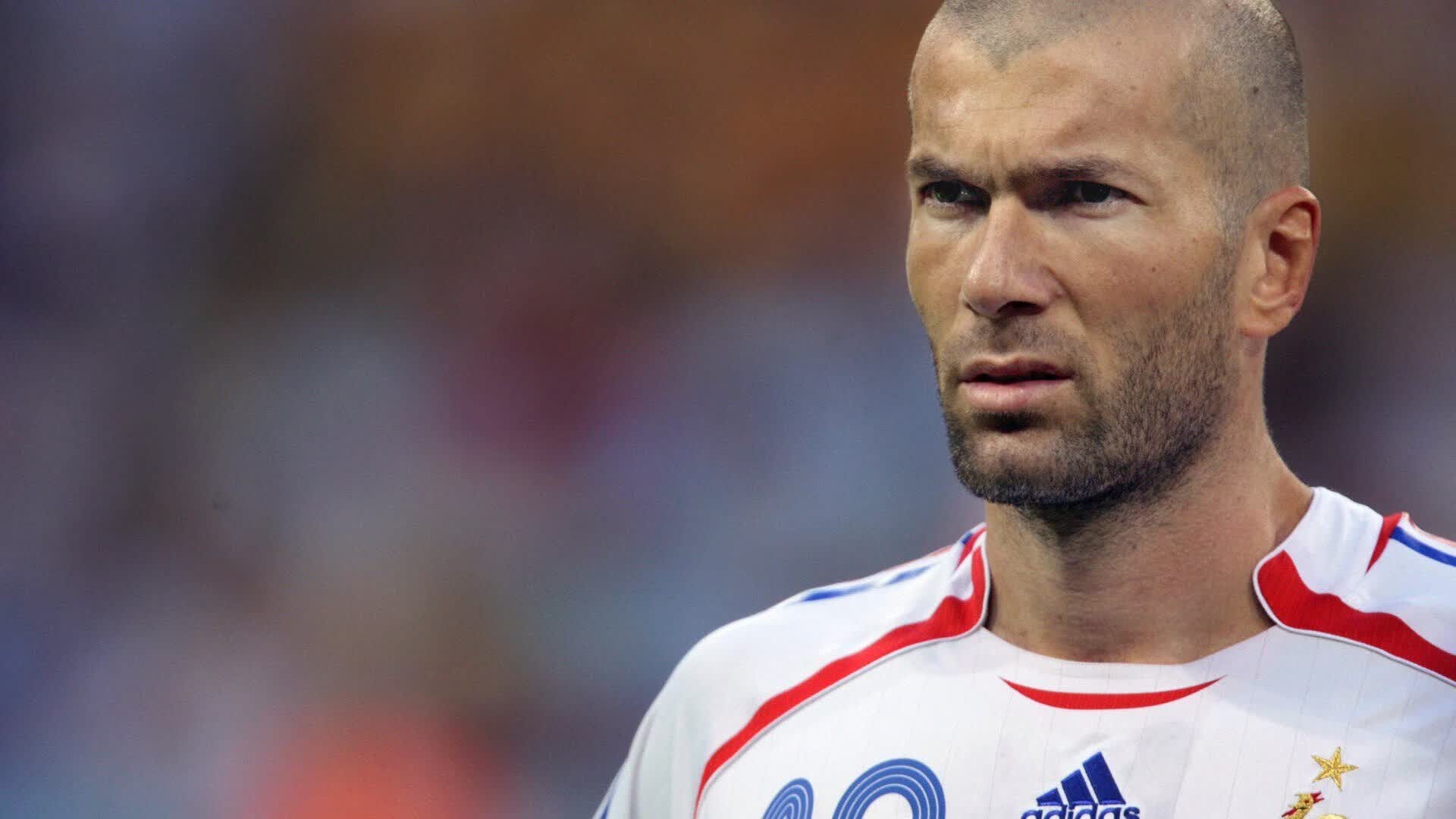开云网页版登录入口-巴黎圣日耳曼止颓势备战双线，法兰克福更衣室发声；奥兰多魔术再遭质疑，球迷直呼都惊呆了